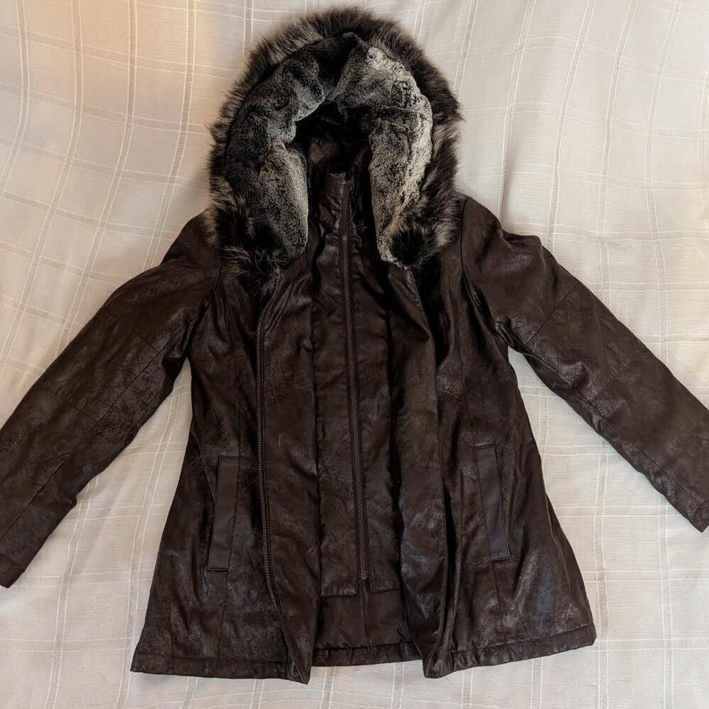 NWOT Cozy Nuage Brown Puffer Jacket with Vegan Fur Trim